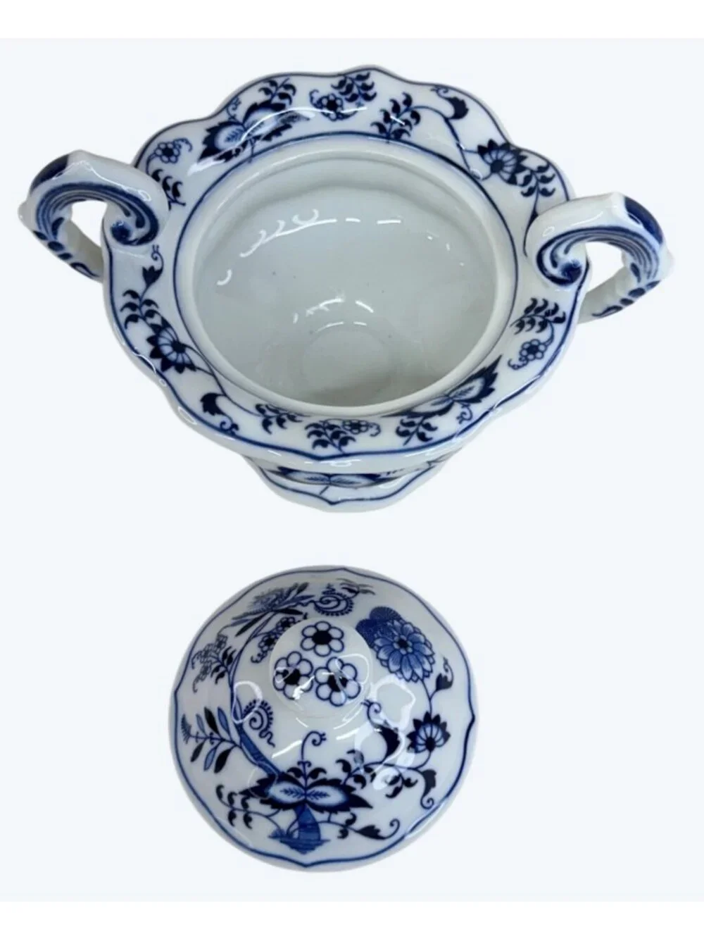 Blue Danube Porcelain Blue Onion Pedestal Mayonnaise Jar